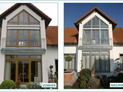 Vorher-Nachher einer zweistöckigen Fensterfront mit Balkon