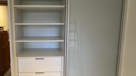 Gleittüren Kleiderschrank mit Floatglas Classic Gray 6
