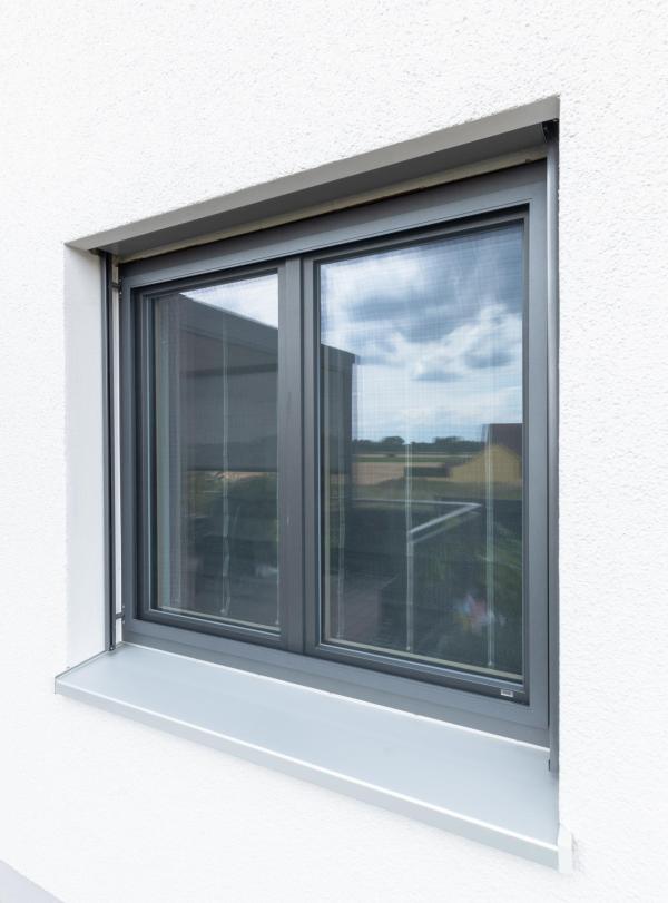 Holz-Aluminium-Fenster in anthrazit 